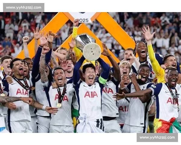 女记者撑伞引争议：孙兴慜的「礼貌」与韩国社会的性别困局