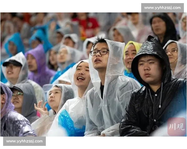 立柱拒绝奇迹！常州队苏超最接近进球瞬间引爆全场，球迷雨中助威不离不弃