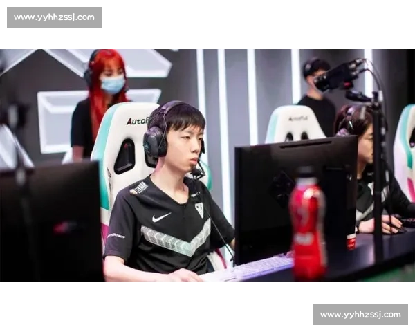 Smlz:昔日“电竞巨星”,如今的“退役选手”